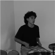 Clases de música, teoría y guitarra para principiantes. Encontremos juntos tu manera de entender y vivir la música!